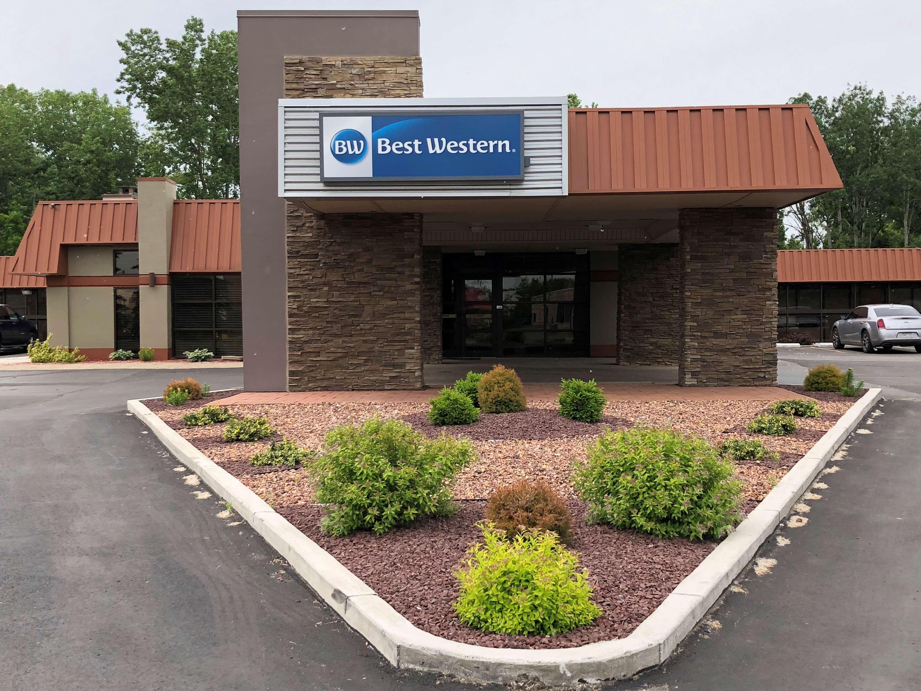Best Western Gateway Adirondack Inn Utica Zewnętrze zdjęcie