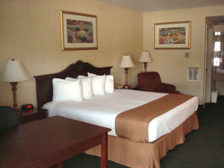 Best Western Gateway Adirondack Inn Utica Zewnętrze zdjęcie