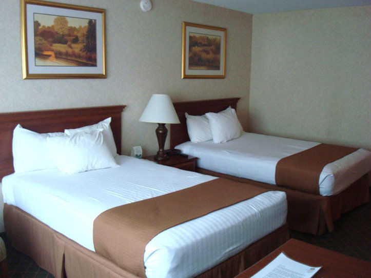 Best Western Gateway Adirondack Inn Utica Zewnętrze zdjęcie