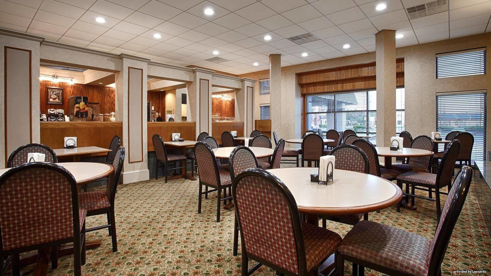 Best Western Gateway Adirondack Inn Utica Zewnętrze zdjęcie