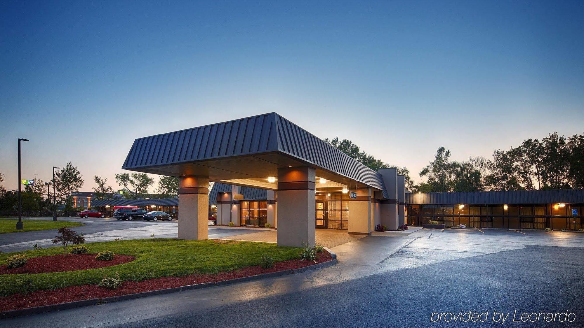 Best Western Gateway Adirondack Inn Utica Zewnętrze zdjęcie